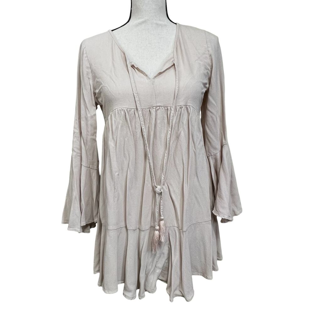 Umgee Boho Tunic Top Womens Medium Beige Babydoll Bell Sleeve Flowy Tassel